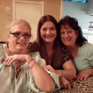 Meet your Posher, Debbie